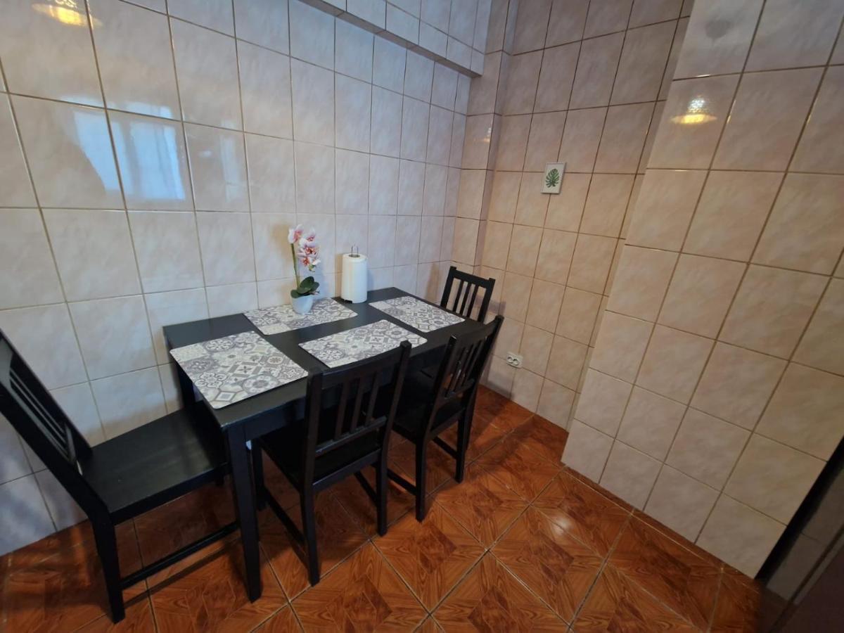 Apartment Piata Muncii With A View Bucarest Esterno foto